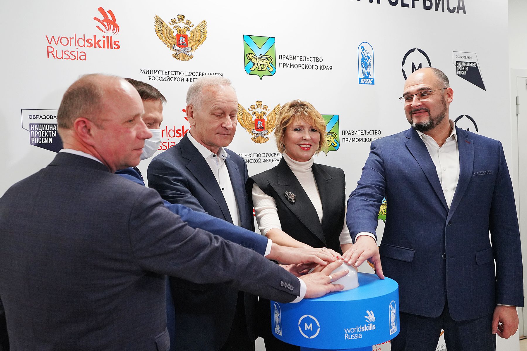 Лучшие условия для подготовки кадров мирового уровня: во ВГУЭС открылись мастерские по стандартам Ворлдскиллс Лучшие условия для подготовки кадров мирового уровня: во ВГУЭС открылись мастерские по стандартам Ворлдскиллс