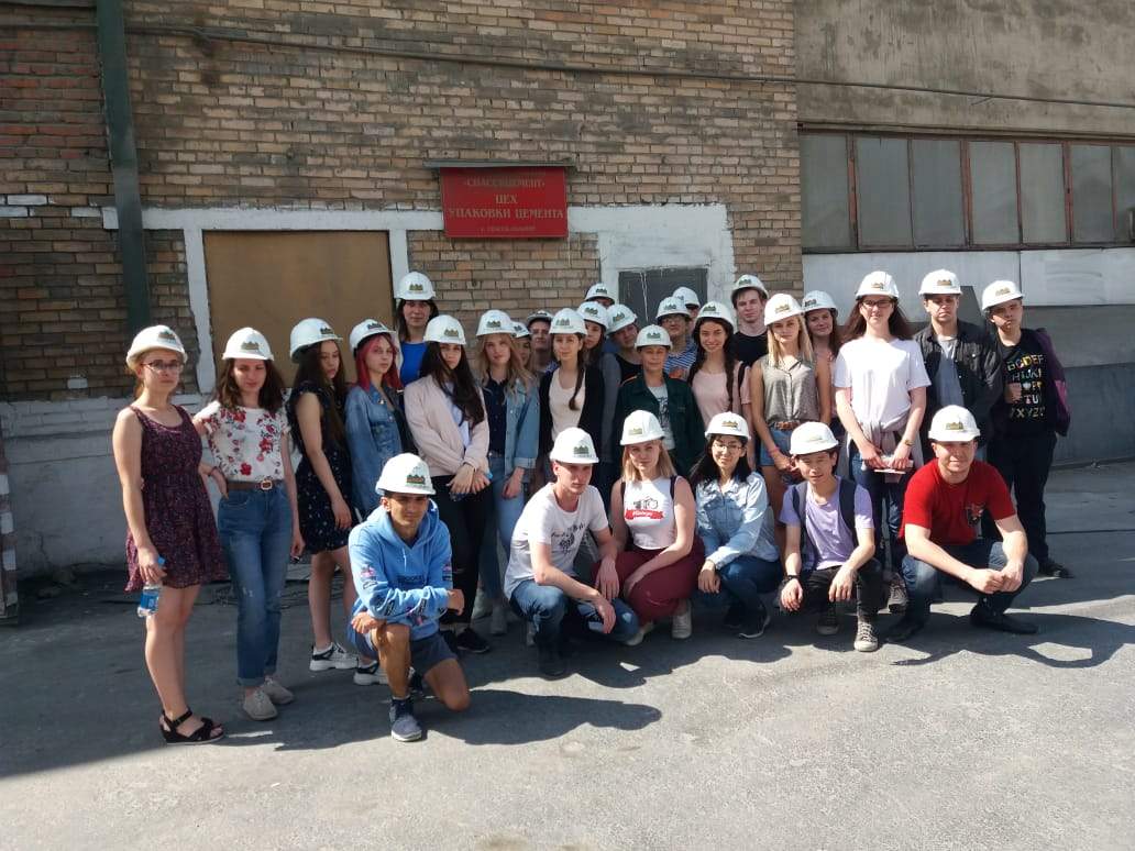 Студенты ВГУЭС осваивают историю Спасска-Дальнего и промышленный туризм