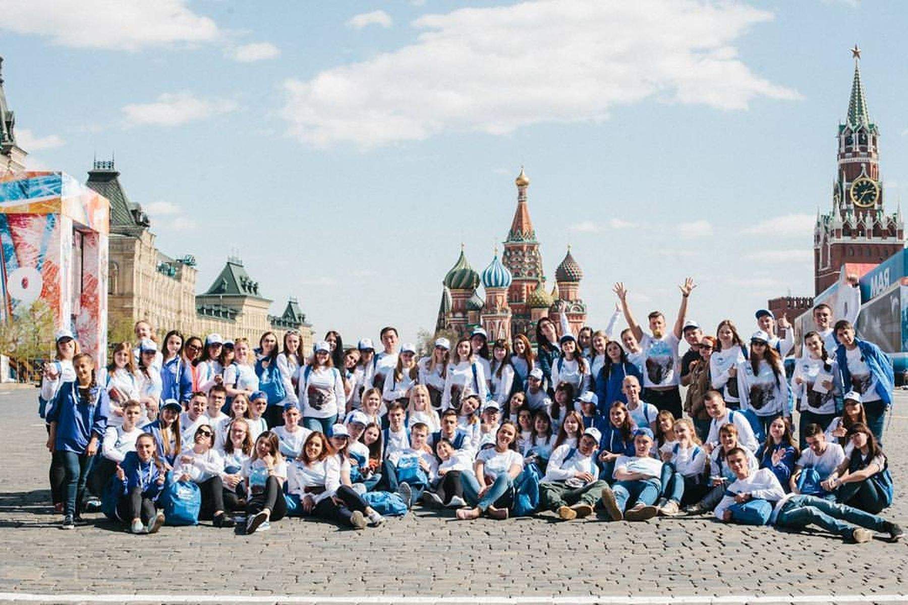Волонтёры ВГУЭС делятся впечатлениями от Парада Победы в Москве