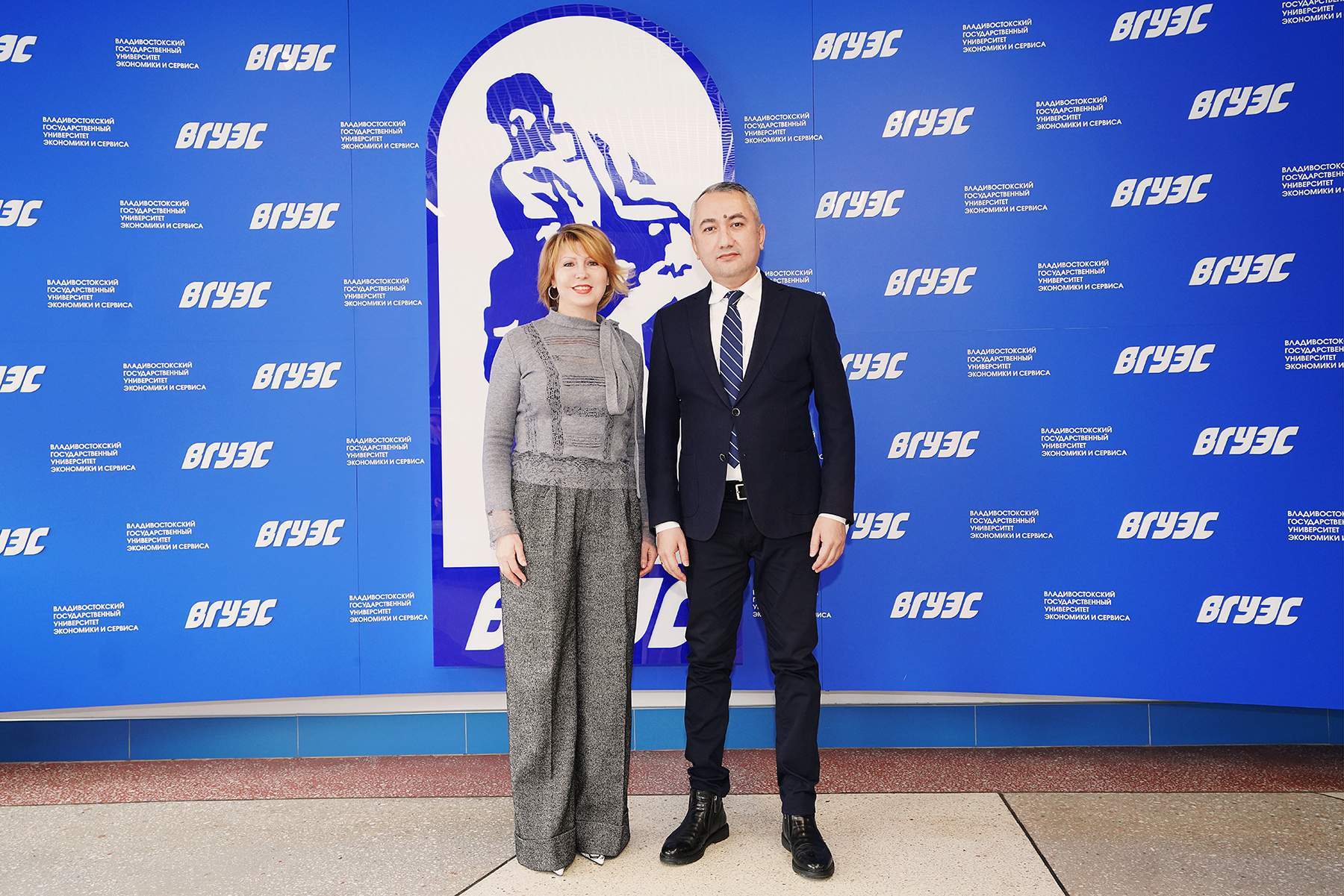 Ректор ВВГУ Татьяна Терентьева встретилась с Генеральным консулом Республики Узбекистан во Владивостоке