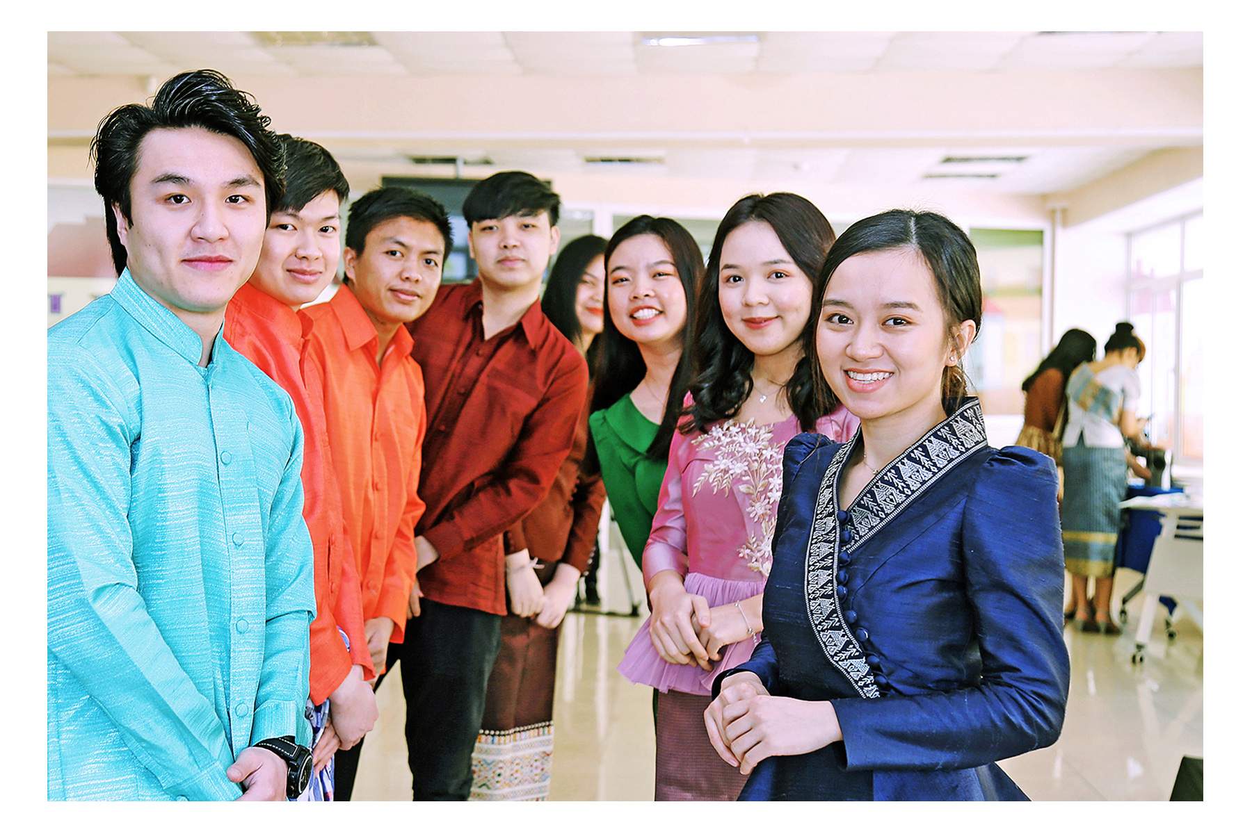 Лаосские студенты ВГУЭС отметили 2564 Новый год – песнями, танцами и стихами