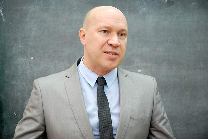 Депутат думы Владивостока рассказал студентам о государственной поддержке предпринимательства.