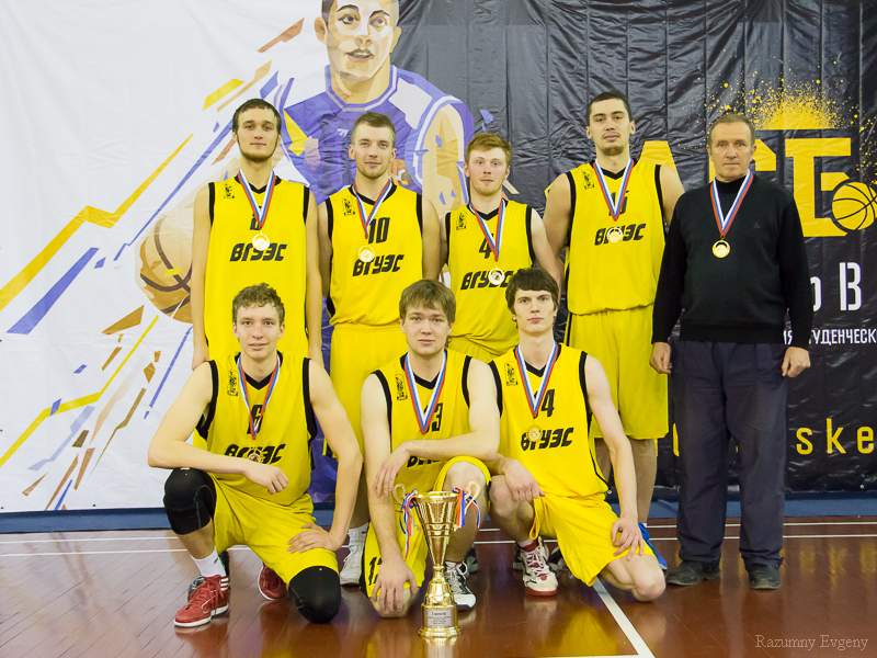 Баскетбольная команда ВГУЭС – чемпион дивизиона «Приморье»