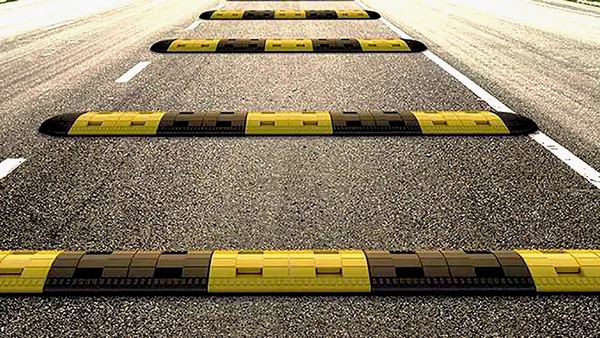 Разработка искусственной дорожной неровности для уменьшения воздействия на автотранспорт