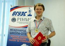 Тьютор ВГУЭС-PIHMS завоевал золотую медаль на Третьем фестивале культуры и кулинарии Северо-Восточной Азии