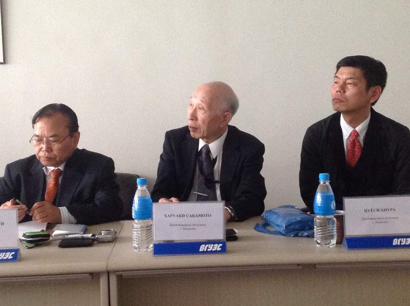 Встреча представит­елей   японского университе­та и преподават­елей кафедры МЭМО