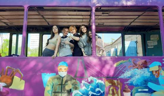 Трамвай стал холстом для студентов-дизайнеров  ВВГУ